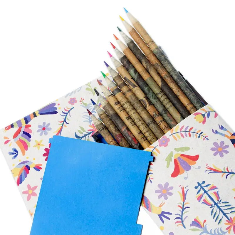 Crayons de couleur faits à la main en papier recyclé (Lot de 12)